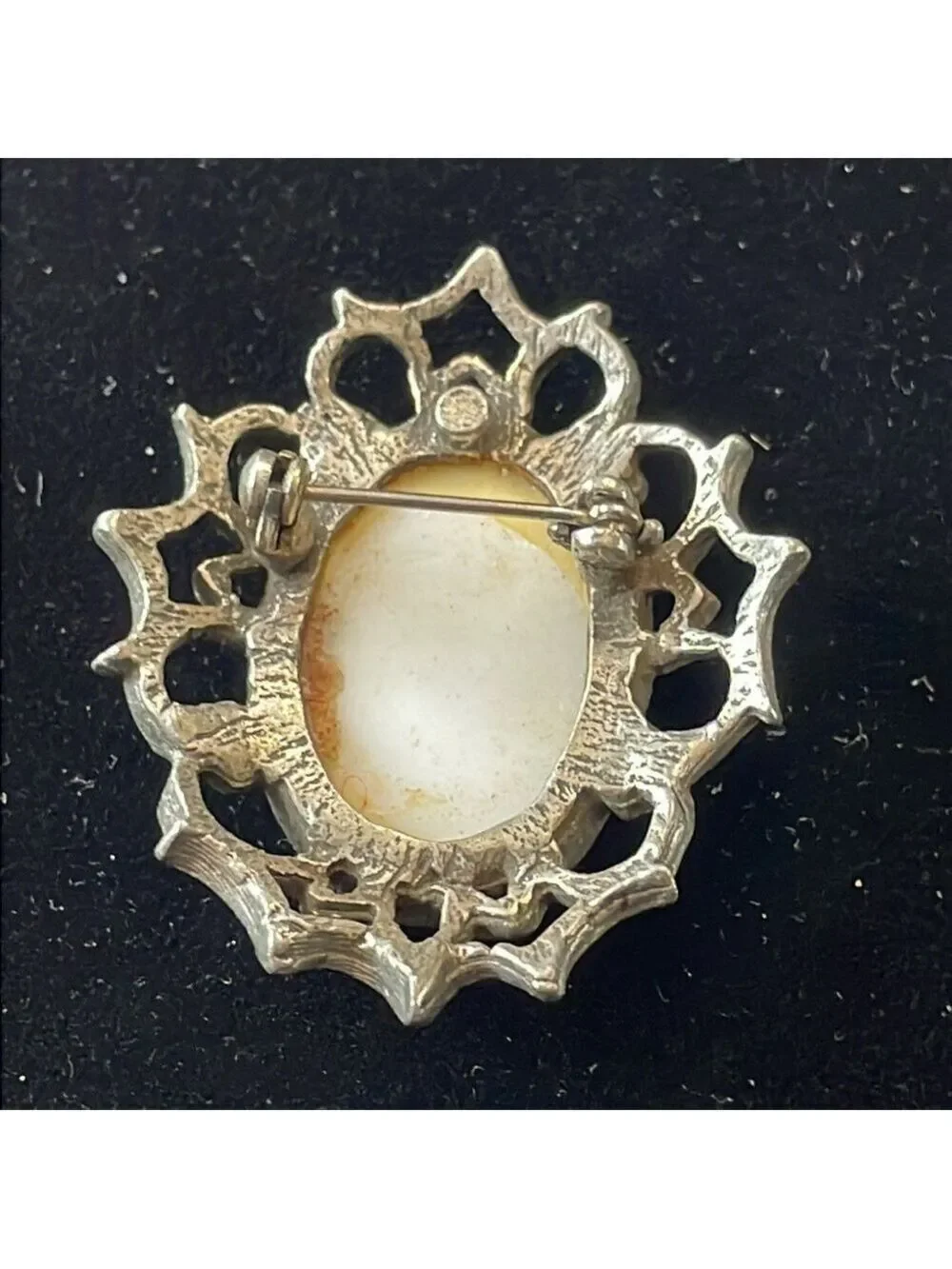 Fragonard Vintage Courting Couple Brooch